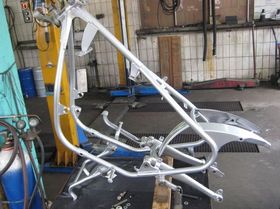 Motorrad: AWO Sport Rahmen pulverbeschichtet